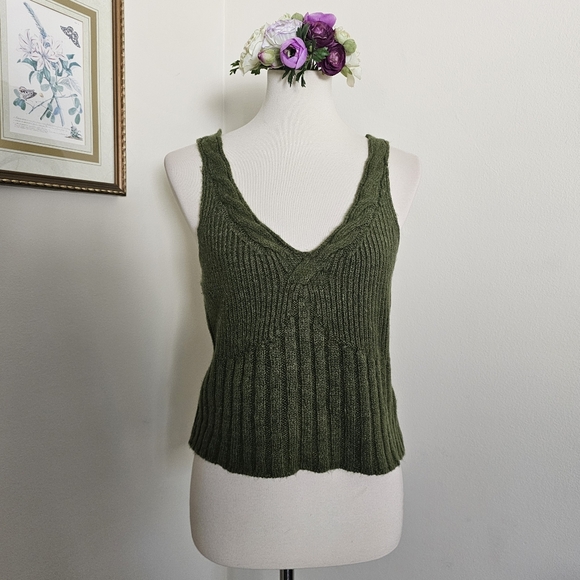 Anthropologie Cable Knit Sweater Tank - Picture 2 of 11